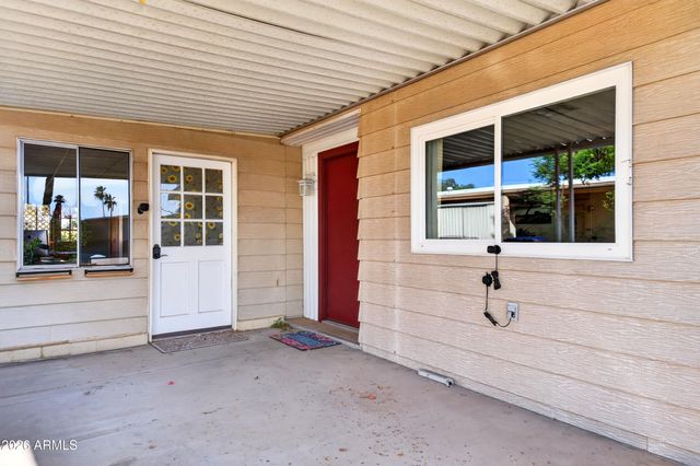 8921 E MICHIGAN Avenue, Sun Lakes, AZ 85248