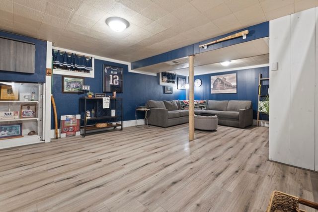 92 Laurie Ave, Boston, MA 02132