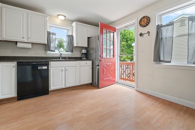 92 Laurie Ave, Boston, MA 02132