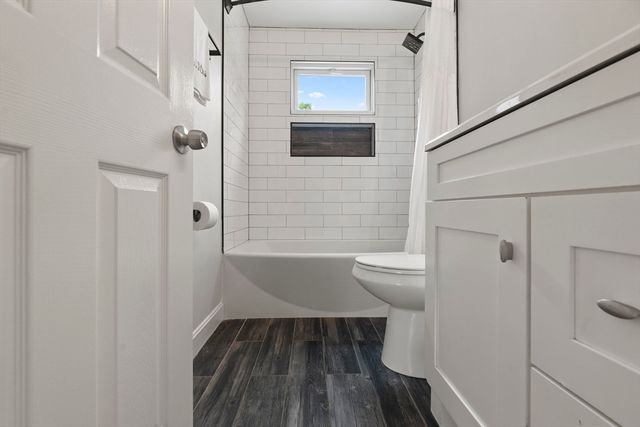 92 Laurie Ave, Boston, MA 02132