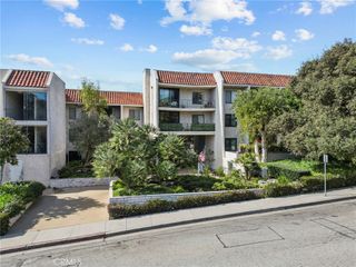 1401 Valley View 334, Glendale, CA 91202