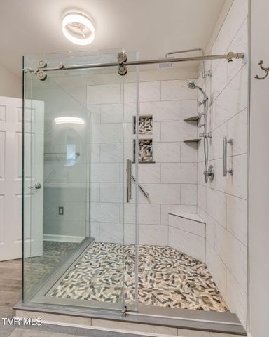 285 Spurgeon Road, Blountville, TN 37617