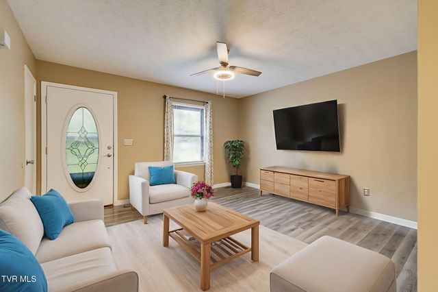 285 Spurgeon Road, Blountville, TN 37617