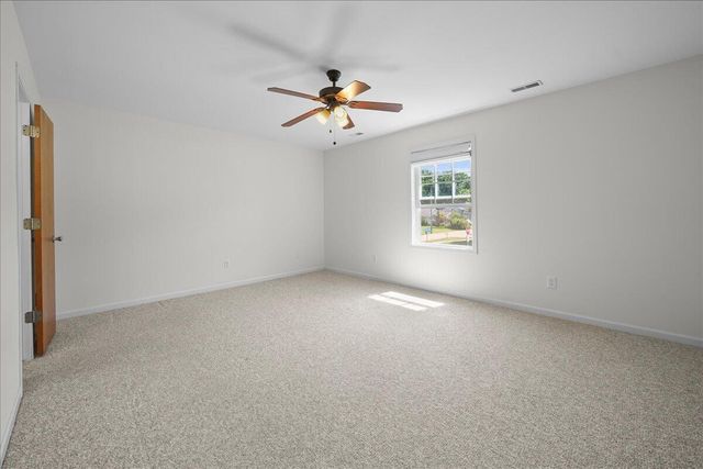 900 Brookfield Drive, Chesterton, IN 46304