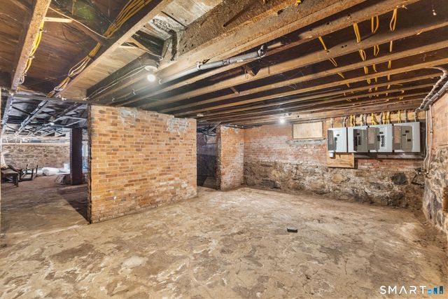 87 Prospect Street, New Britain, CT 06051