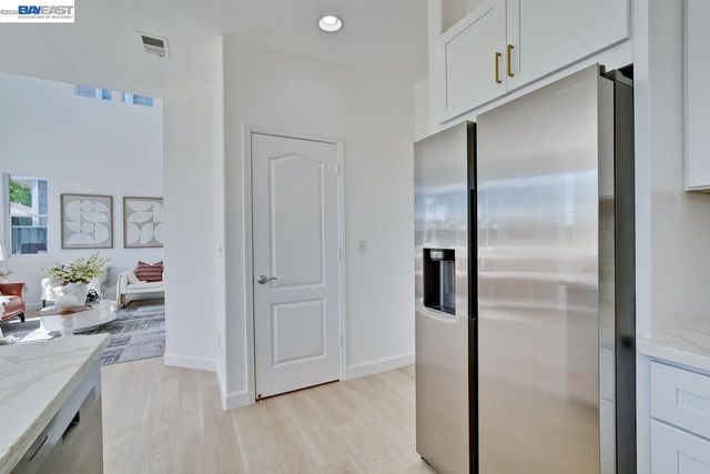 7314 Carter Ave, Newark, CA 94560