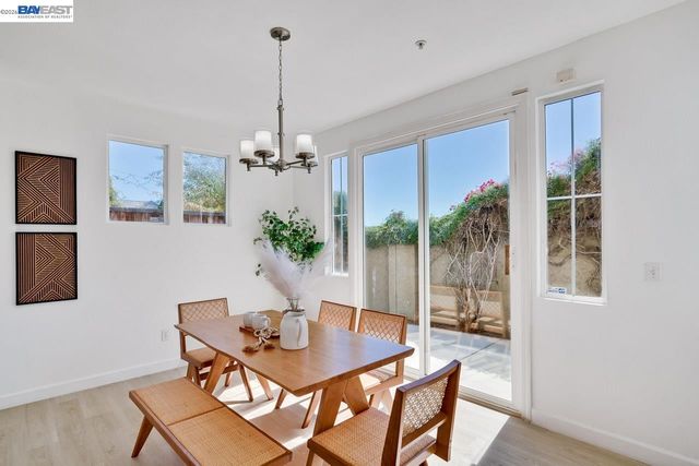 7314 Carter Ave, Newark, CA 94560