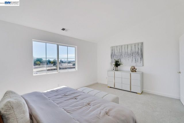 7314 Carter Ave, Newark, CA 94560