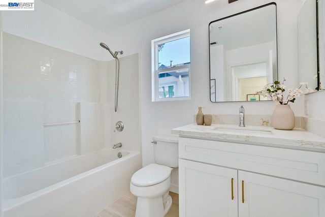 7314 Carter Ave, Newark, CA 94560