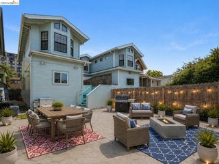 1433 Myrtle St, Oakland, CA 94607