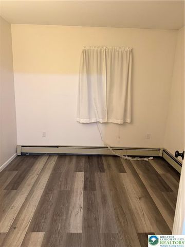 5618 Wood Lane, Lower Macungie Twp, PA 18062