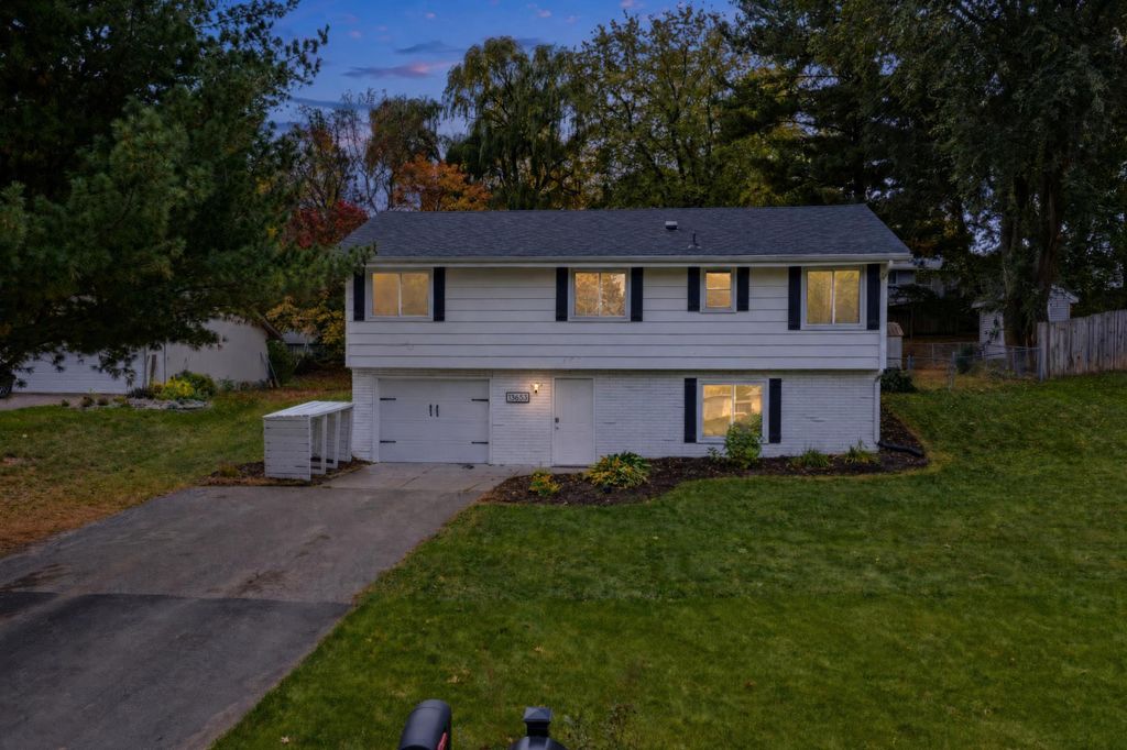 13653 69th Avenue N, Maple Grove, MN 55311 — photo 2