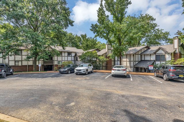 5304 Edmondson Pike Apt 1, Nashville, TN 37211