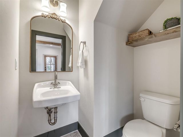 18266 Willowbrooke Court, Norman, OK 73093