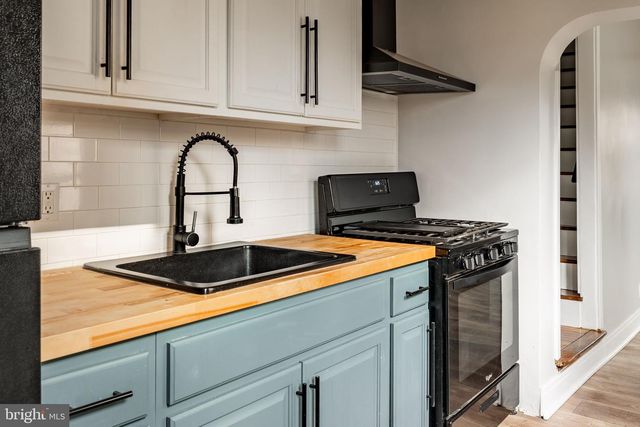 471 HIGH ST, Lancaster, PA 17603