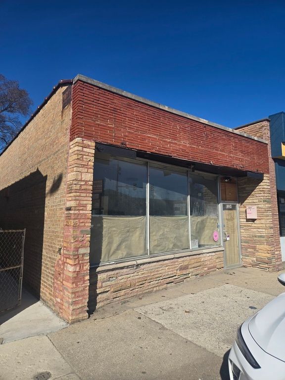 8304 S Kedzie Avenue Rear, Chicago, IL 60652