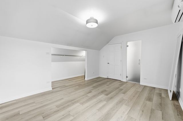 5455 N Lieb Avenue, Chicago, IL 60630