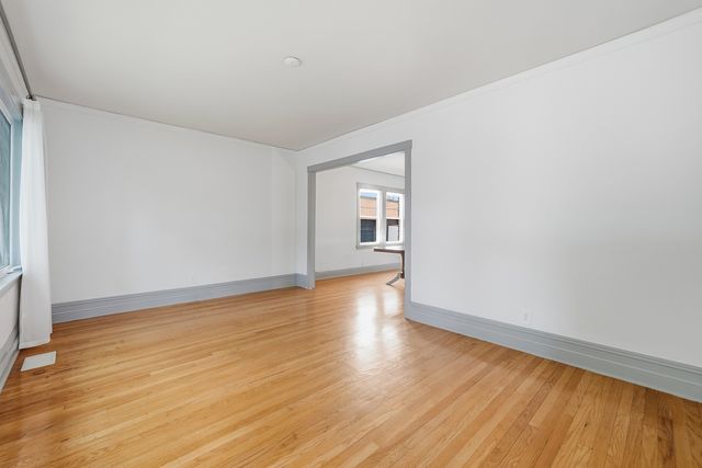 5455 N Lieb Avenue, Chicago, IL 60630