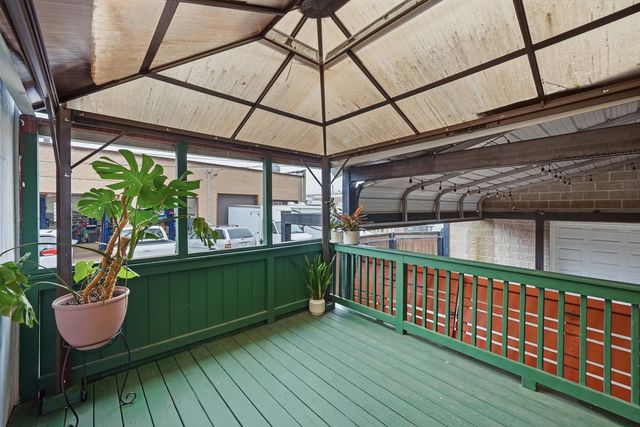 5455 N Lieb Avenue, Chicago, IL 60630