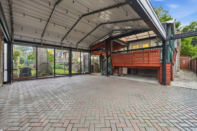 5455 N Lieb Avenue, Chicago, IL 60630