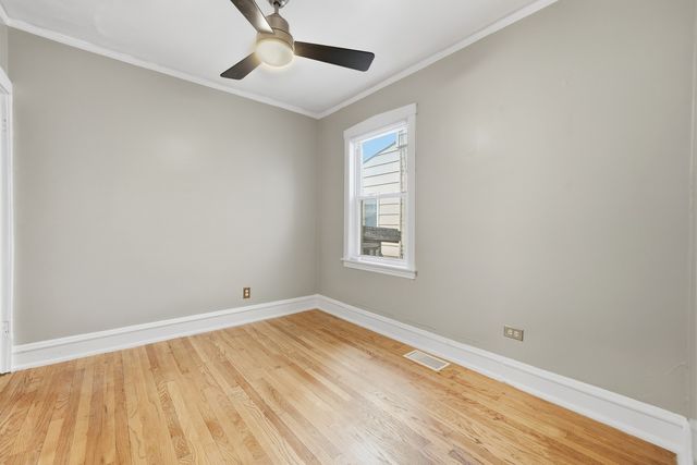 5455 N Lieb Avenue, Chicago, IL 60630
