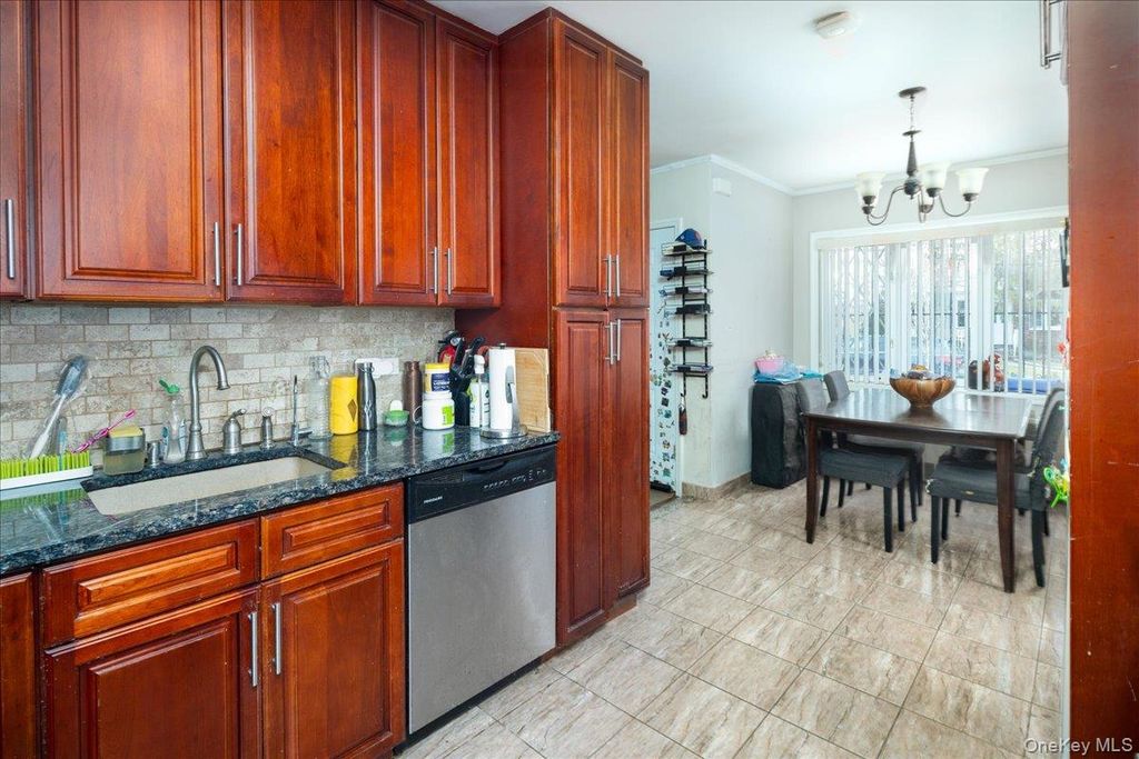 4724 168th Street, Flushing, NY 11358 — photo 4