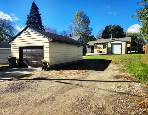 1405 Bryant Street, Alexandria, MN 56308