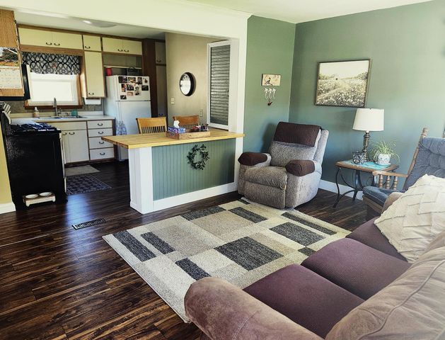 1405 Bryant Street, Alexandria, MN 56308