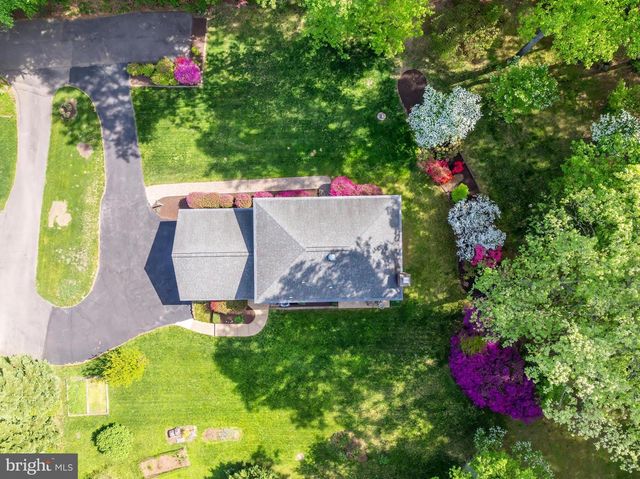 12801 ROCKWOOD LN, Woodbridge, VA 22192