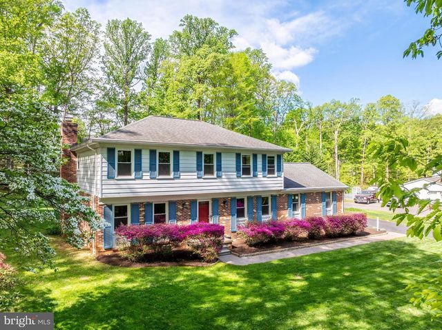 12801 ROCKWOOD LN, Woodbridge, VA 22192