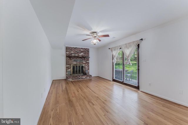 12801 ROCKWOOD LN, Woodbridge, VA 22192