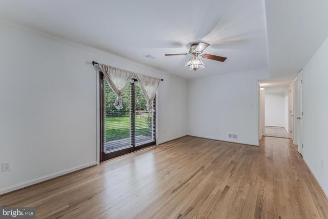 12801 ROCKWOOD LN, Woodbridge, VA 22192