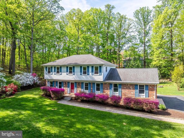 12801 ROCKWOOD LN, Woodbridge, VA 22192