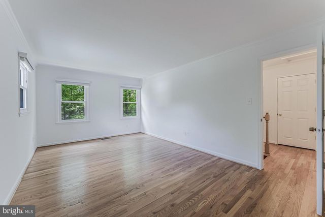12801 ROCKWOOD LN, Woodbridge, VA 22192