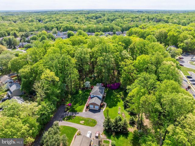 12801 ROCKWOOD LN, Woodbridge, VA 22192