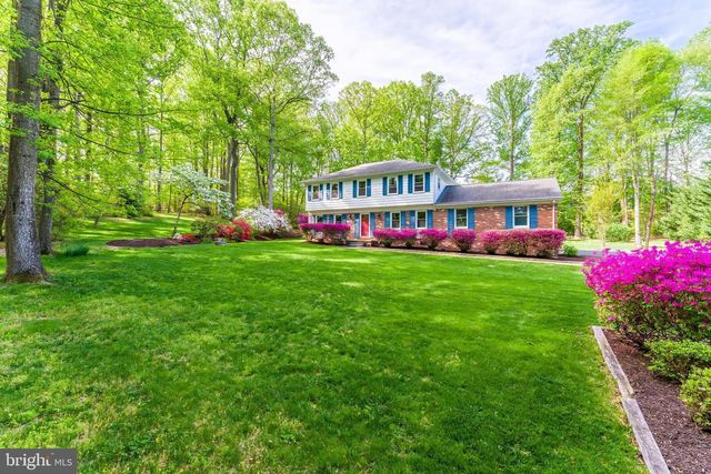 12801 ROCKWOOD LN, Woodbridge, VA 22192