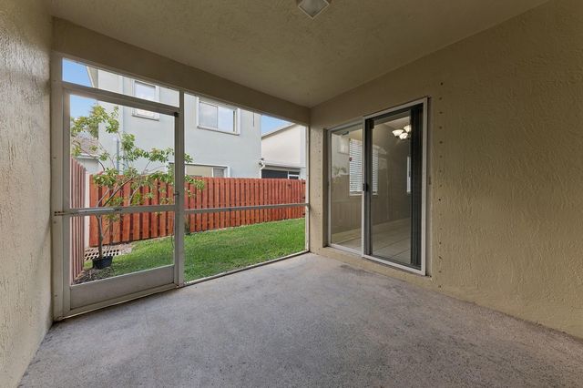 6007 Red Plum Ct 465, Tamarac, FL 33321