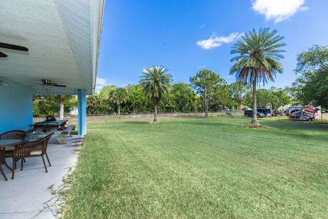 15288 76TH Road N, Loxahatchee, FL 33470
