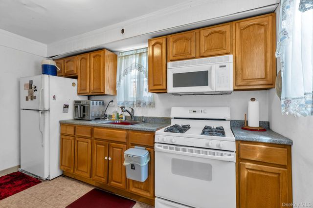 219-34 114th Avenue, Cambria Heights, NY 11411