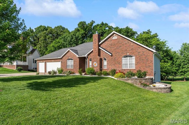 6431 Northbrook Drive, Waterloo, IL 62298