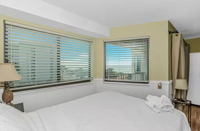 5905 S Kings Hwy Unit 205, Myrtle Beach, SC 29575