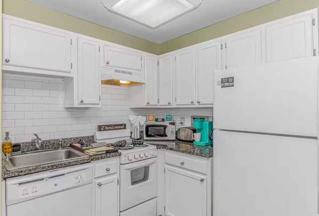 5905 S Kings Hwy Unit 205, Myrtle Beach, SC 29575