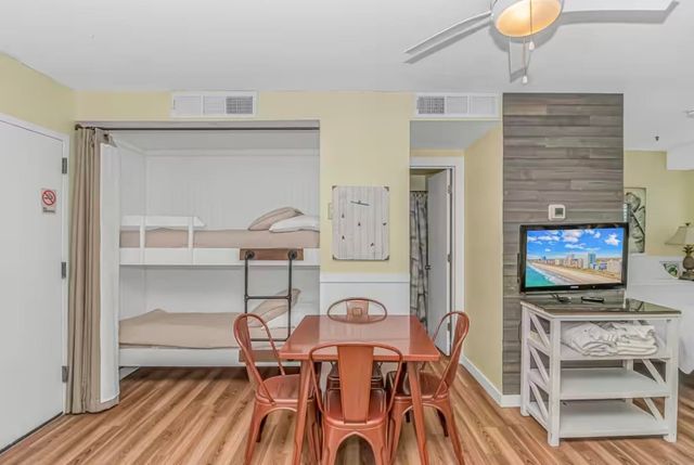 5905 S Kings Hwy Unit 205, Myrtle Beach, SC 29575