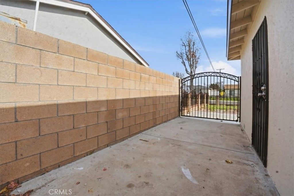 Image 55 of property listing at 12620 Anthony, Chino, CA 91710