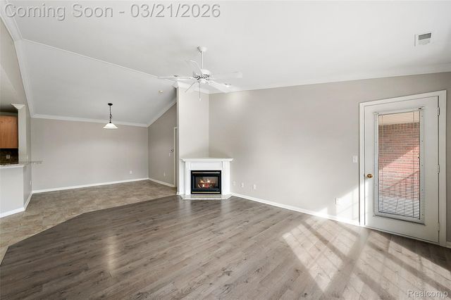 43935 Rushcliffe Drive, Sterling Heights, MI 48313