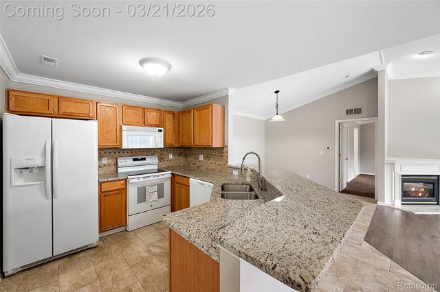 43935 Rushcliffe Drive, Sterling Heights, MI 48313