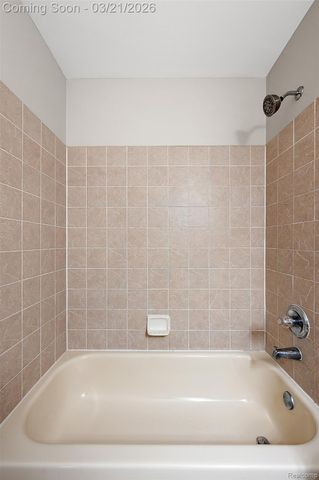 43935 Rushcliffe Drive, Sterling Heights, MI 48313