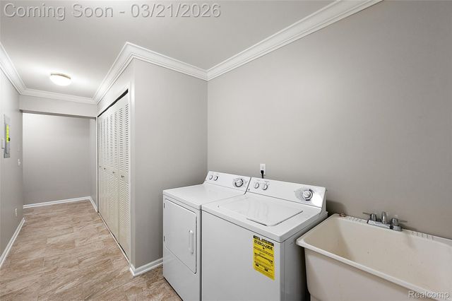 43935 Rushcliffe Drive, Sterling Heights, MI 48313