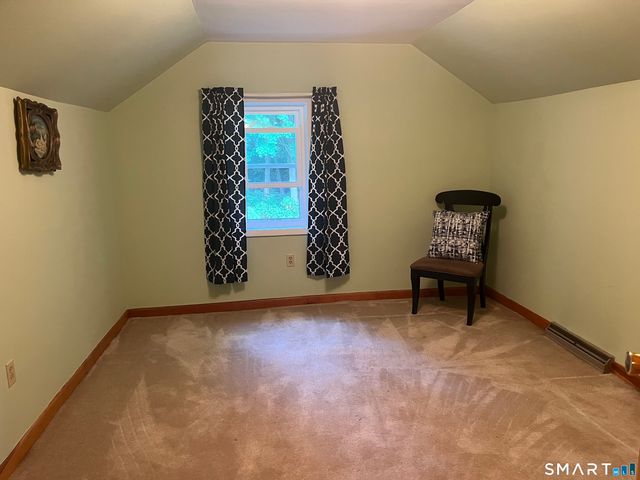 32 Homestead Avenue, Derby, CT 06418