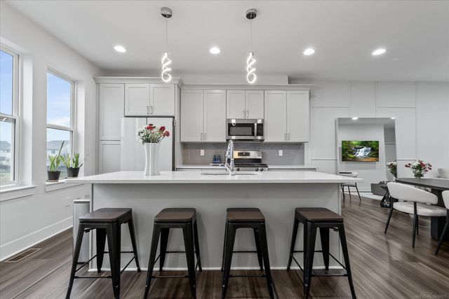 2908 Zana Drive, Troy, MI 48085